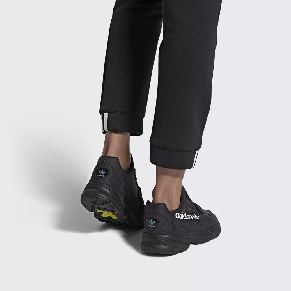 Adidas Falcon Tenis Negros Para Mujer (MX-34958)